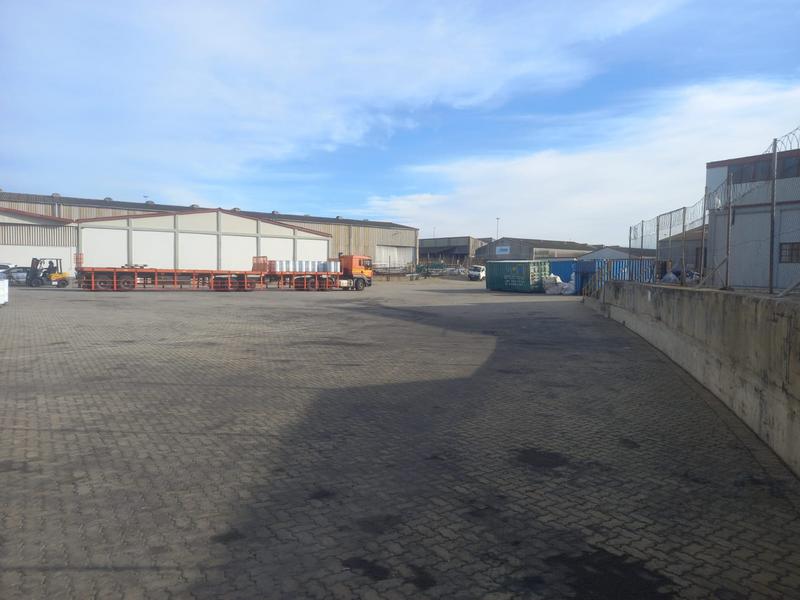 To Let commercial Property for Rent in Deal Party Eastern Cape